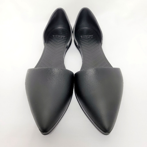 Native Audrey Flats - Picture 2 of 7